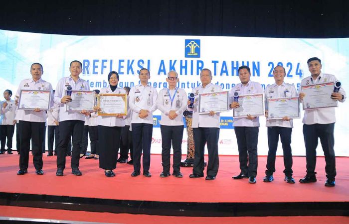 11 UPT Jatim Borong Penghargaan di Refleksi Akhir Tahun 2024 Kementerian Hukum dan HAM 11 UPT Jatim Borong Penghargaan di Refleksi Akhir Tahun 2024 Kementerian Hukum dan HAM
