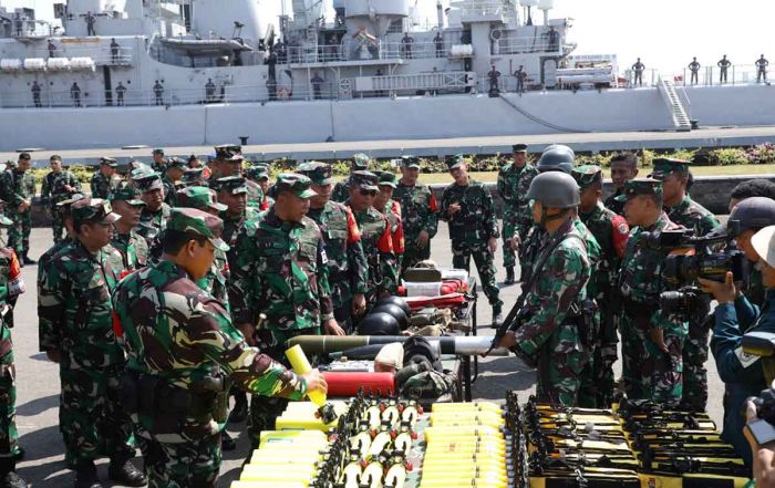 Optimalkan Kekuatan Tempur, Apel Kesiapan Pasukan Latgab TNI 2023 Digelar Optimalkan Kekuatan Tempur, Apel Kesiapan Pasukan Latgab TNI 2023 Digelar