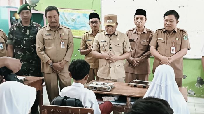 MBG di Pamekasan Diperluas, Wabup Sukriyanto Tinjau Empat Dapur Sehat Baru MBG di Pamekasan Diperluas, Wabup Sukriyanto Tinjau Empat Dapur Sehat Baru