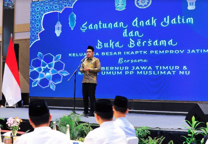 Apresiasi Santunan Anak Yatim IKAPTK Jatim, Pj Gubernur Adhy Harap Kepedulian ini Jadi Contoh Apresiasi Santunan Anak Yatim IKAPTK Jatim, Pj Gubernur Adhy Harap Kepedulian ini Jadi Contoh