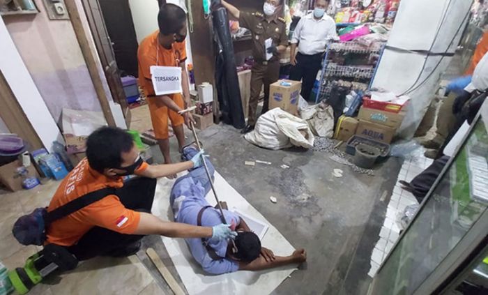 Rekonstruksi Pembunuhan Juragan Bisri Digelar, 45 Adegan Diperagakan Rekonstruksi Pembunuhan Juragan Bisri Digelar, 45 Adegan Diperagakan