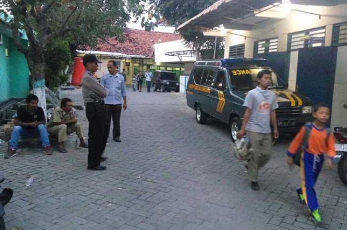 Diduga Frustrasi, Nenek di Bojonegoro Nekat Gantung Diri Diduga Frustrasi, Nenek di Bojonegoro Nekat Gantung Diri