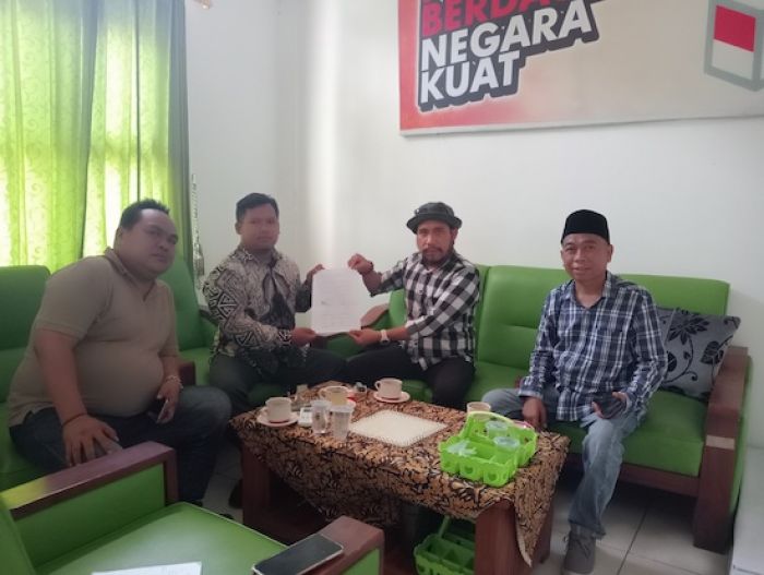 GERTAP Desak KPU Usut Dua Anggota PPS yang Diduga Teken Kontrak Politik dengan Cabup Pasuruan GERTAP Desak KPU Usut Dua Anggota PPS yang Diduga Teken Kontrak Politik dengan Cabup Pasuruan