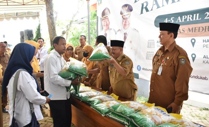 Korpri Situbondo Gelar Bazar Ramadhan, Siapkan 50 Ton Beras Murah Korpri Situbondo Gelar Bazar Ramadhan, Siapkan 50 Ton Beras Murah