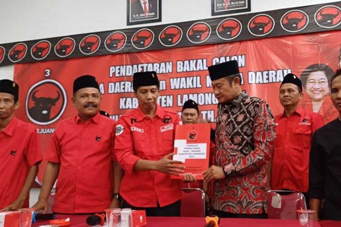 Maju di Pilkada 2024, Bupati Lamongan Daftarkan Diri Melalui PDI Perjuangan Maju di Pilkada 2024, Bupati Lamongan Daftarkan Diri Melalui PDI Perjuangan
