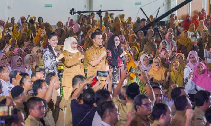Halalbihalal di Jatim Expo, Khofifah-Emil Minta ASN Jaga Integritas dan Akuntabilitas