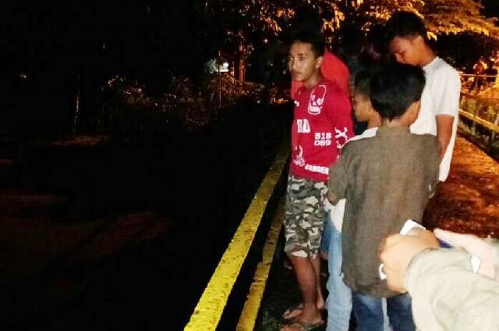 18 Jam, Tubuh Irwansani Ditemukan Mengambang di Sungai Canggu 18 Jam, Tubuh Irwansani Ditemukan Mengambang di Sungai Canggu