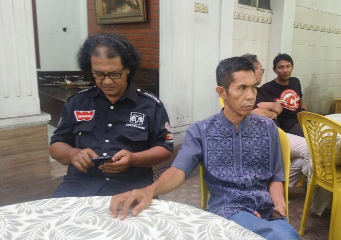 Pimpinan LSM Pasdewa Turut Pertanyakan Sisa Anggaran Pilbup Pasuruan 2024: Rp1,5 M Lari ke Mana? Pimpinan LSM Pasdewa Turut Pertanyakan Sisa Anggaran Pilbup Pasuruan 2024: Rp1,5 M Lari ke Mana?
