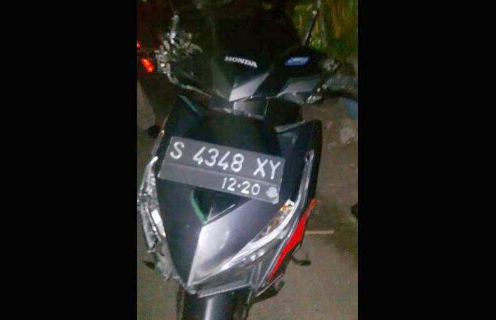 Nyono Tewas Usai Kecelakaan Menabrak Truk di Jalan Raya Bareng Jombang Nyono Tewas Usai Kecelakaan Menabrak Truk di Jalan Raya Bareng Jombang