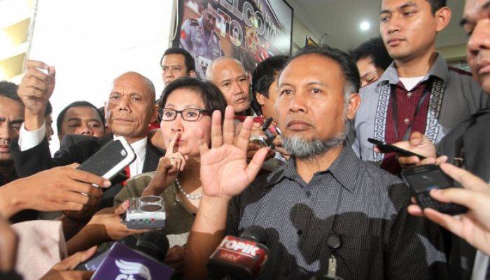 Inilah 9 Pelanggaran Polisi saat Menangkap Bambang Widjojanto Inilah 9 Pelanggaran Polisi saat Menangkap Bambang Widjojanto