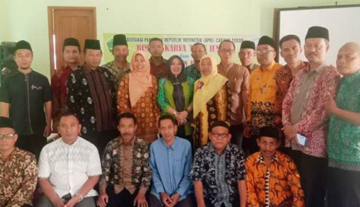 Kepala dan Staf KUA di Tuban Ikuti Bimtek Cara Penulisan Berita Kepala dan Staf KUA di Tuban Ikuti Bimtek Cara Penulisan Berita