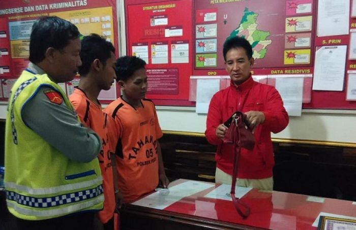 Amatiran, Dua Penjambret di Pasuruan Dicokok Polisi Amatiran, Dua Penjambret di Pasuruan Dicokok Polisi
