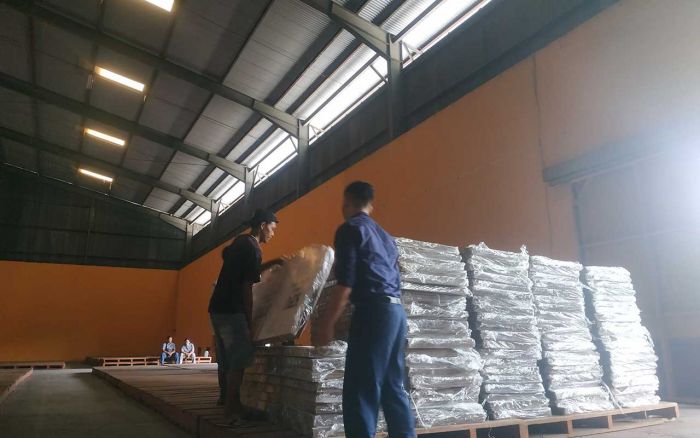 KPU Ngawi Terima 2.754 Bilik Suara KPU Ngawi Terima 2.754 Bilik Suara
