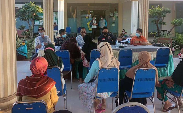 Penyaluran BST di Desa Sembung Berjalan Lancar dan Kondusif Penyaluran BST di Desa Sembung Berjalan Lancar dan Kondusif