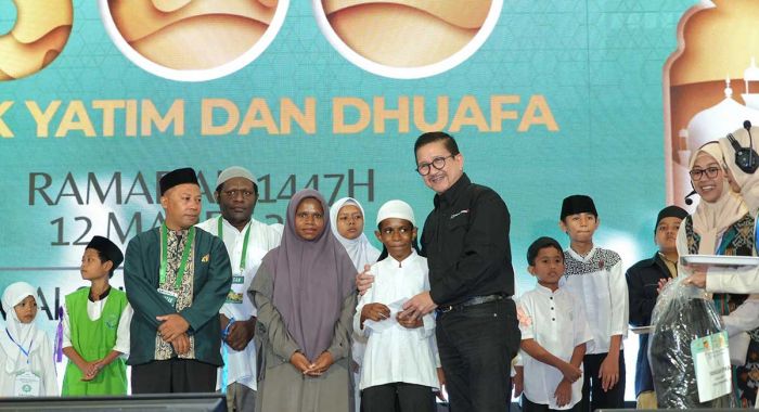 PT Freeport Gelar Buka Puasa dan Santunan 700 Anak Yatim