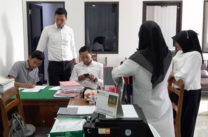 Pasca OTT, Bupati Sambari Didesak Copot Kepala Inspektorat dan Kepala Diskop Pasca OTT, Bupati Sambari Didesak Copot Kepala Inspektorat dan Kepala Diskop