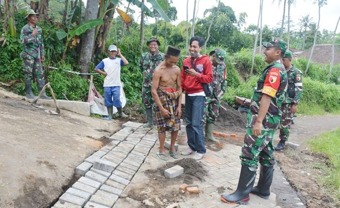 Tekad Gubernur Khofifah, Jatim Jadi Leading Program TMMD Tekad Gubernur Khofifah, Jatim Jadi Leading Program TMMD