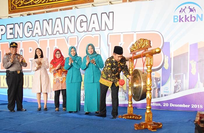 Wabup Madiun Hadiri Pencanangan Kampung KB Wabup Madiun Hadiri Pencanangan Kampung KB