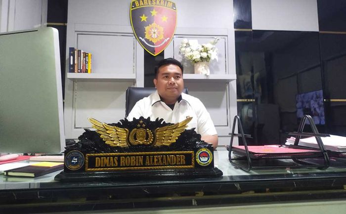 Kades Mlangi Tuban Diperiksa Polisi Terkait Perusakan Rumah Warga Kades Mlangi Tuban Diperiksa Polisi Terkait Perusakan Rumah Warga