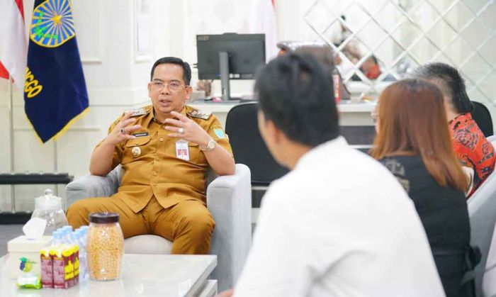 Undang Pemilik Hotel Magnet, Wali Kota Probolinggo Permudah Perizinan Investor Undang Pemilik Hotel Magnet, Wali Kota Probolinggo Permudah Perizinan Investor