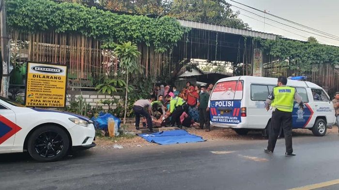 Dihantam Pikap, Seorang Nenek di Tuban Tewas Seketika