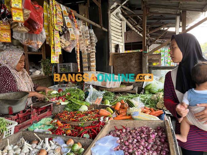 Update Harga Sembako Jatim 8 Desember 2025: Cabai Keriting, Rawit dan Bawang Merah Melonjak Lagi