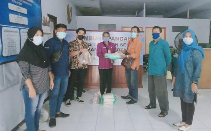 Bantuan Sembako untuk Warga Isolasi Mandiri Kembali Disalurkan Bantuan Sembako untuk Warga Isolasi Mandiri Kembali Disalurkan