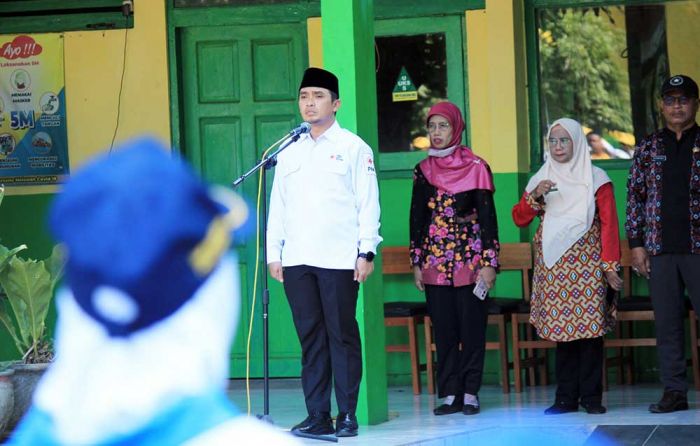 Wakil Wali Kota Pasuruan Pimpin Apel Bersama Anggota PMI dan PMR Wakil Wali Kota Pasuruan Pimpin Apel Bersama Anggota PMI dan PMR
