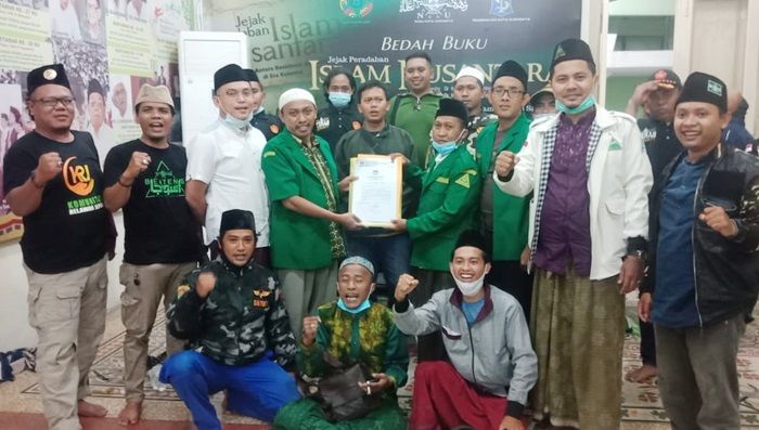 Diantar Puluhan Pendukung, Holil Resmi Maju Konfercab Ansor Surabaya Diantar Puluhan Pendukung, Holil Resmi Maju Konfercab Ansor Surabaya