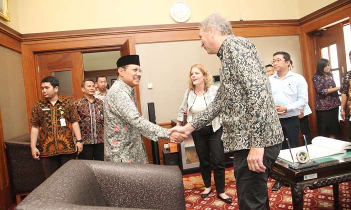 Pererat Hubungan, Menlu Belanda akan Kunjungi Jatim Pererat Hubungan, Menlu Belanda akan Kunjungi Jatim