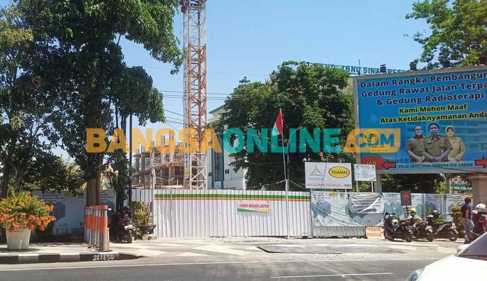 Kekurangan Biaya Bangun Gedung Baru, RSUD Ibnu Sina Gresik Pinjam Rp20 Miliar ke Bank Kekurangan Biaya Bangun Gedung Baru, RSUD Ibnu Sina Gresik Pinjam Rp20 Miliar ke Bank