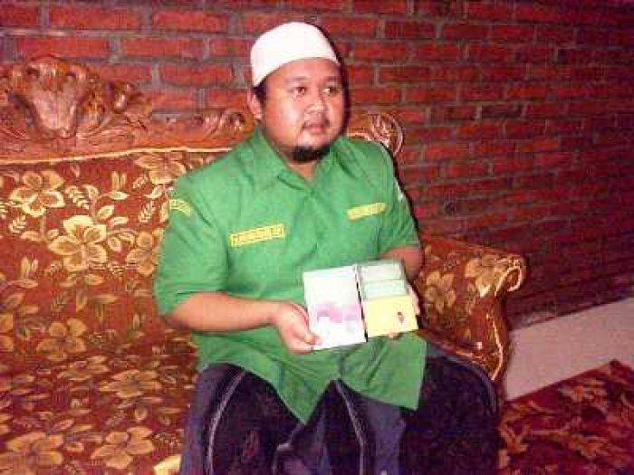Dukung Jokowi, GP Ansor Sebar Buku Saku Dukung Jokowi, GP Ansor Sebar Buku Saku