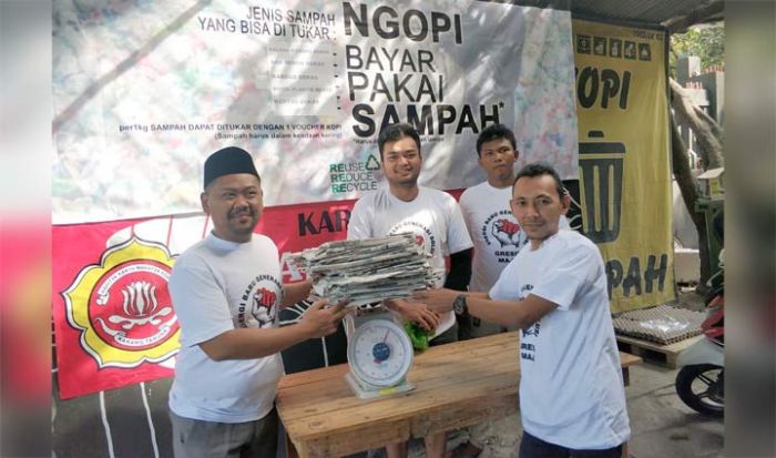 Fandi Akhmad Yani Apresiasi Kreativitas Warung Kopi Sampah Fandi Akhmad Yani Apresiasi Kreativitas Warung Kopi Sampah
