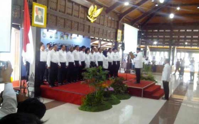 Tim Saber Pungli Malang Dikukuhkan Tim Saber Pungli Malang Dikukuhkan