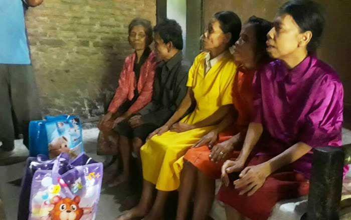 Lima Bersaudara yang Menderita Kebutaan di Desa Bodag Pacitan Akhirnya Dapat Bantuan