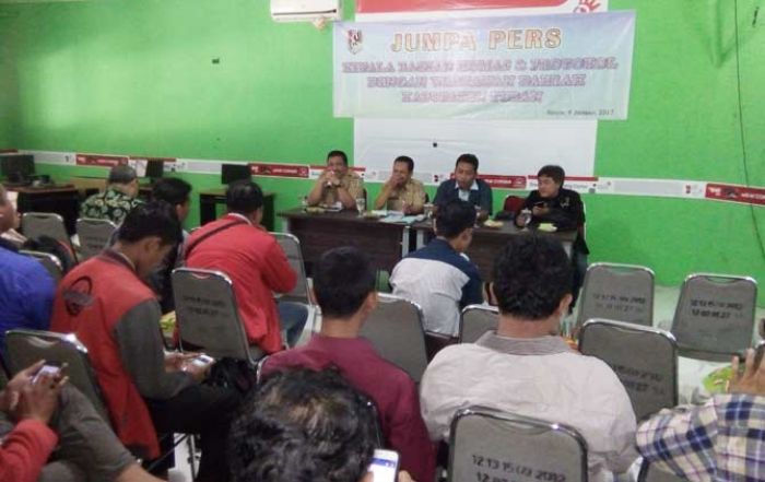 Silaturrahim dengan Wartawan, Humas dan DKI Tuban Janji Terbuka Terhadap Kinerja dan Program Pemkab Silaturrahim dengan Wartawan, Humas dan DKI Tuban Janji Terbuka Terhadap Kinerja dan Program Pemkab