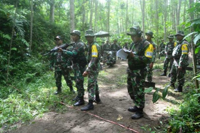 Tembak Lorong Hantu, Latihan Wajib bagi Prajurit Yonif 511/DY Blitar Tembak Lorong Hantu, Latihan Wajib bagi Prajurit Yonif 511/DY Blitar