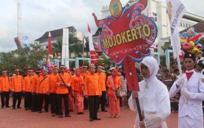 APEKSI, Wali Kota Mas’ud Yunus Kenakan Pakaian Khas Kota Mojokerto