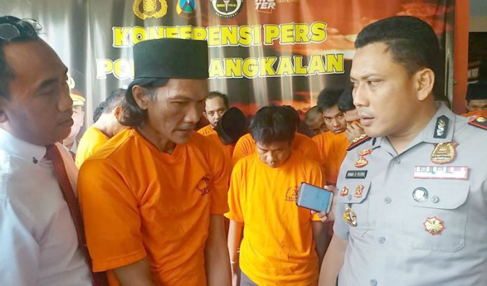 Guru di Bangkalan ini Nyabu Biar Semangat Baca Alquran, Alasannya Nyeleneh: Tidak Dilarang Agama Guru di Bangkalan ini Nyabu Biar Semangat Baca Alquran, Alasannya Nyeleneh: Tidak Dilarang Agama