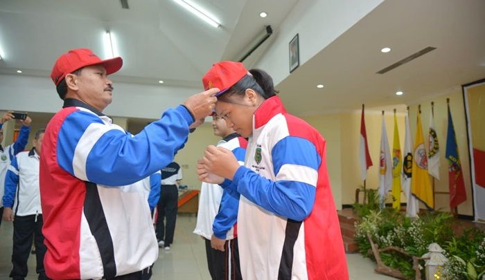 Wali Kota Madiun Berangkatkan 171 Atlet Menuju Porprov VI Jatim Wali Kota Madiun Berangkatkan 171 Atlet Menuju Porprov VI Jatim