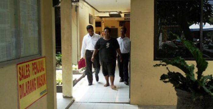 Polres Lamongan Akhirnya Tangkap Pecatan Polisi yang Lakukan Penipuan Polres Lamongan Akhirnya Tangkap Pecatan Polisi yang Lakukan Penipuan