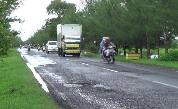 Jalan Nasional di Sumenep Banyak yang Rusak, Sering Telan Korban Jiwa Jalan Nasional di Sumenep Banyak yang Rusak, Sering Telan Korban Jiwa