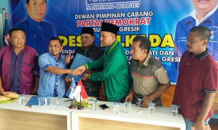 Ketua PPP Gresik Daftar Bacabup di Demokrat Ketua PPP Gresik Daftar Bacabup di Demokrat