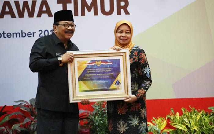 Pemkab Kediri Kembali Raih WTP Pemkab Kediri Kembali Raih WTP