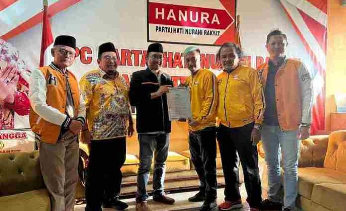 Anggota DPRD Nganjuk Hendry Novyandrie segera Di-PAW, DPP Hanura Setujui Pengunduran Diri Anggota DPRD Nganjuk Hendry Novyandrie segera Di-PAW, DPP Hanura Setujui Pengunduran Diri