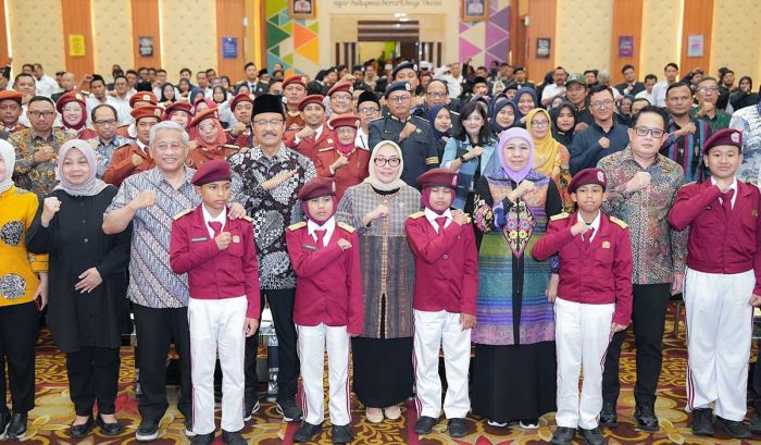 Gubernur Khofifah Buka Bimtek Sekolah Rakyat, Fokus Cetak Generasi Brilian dan Berlian