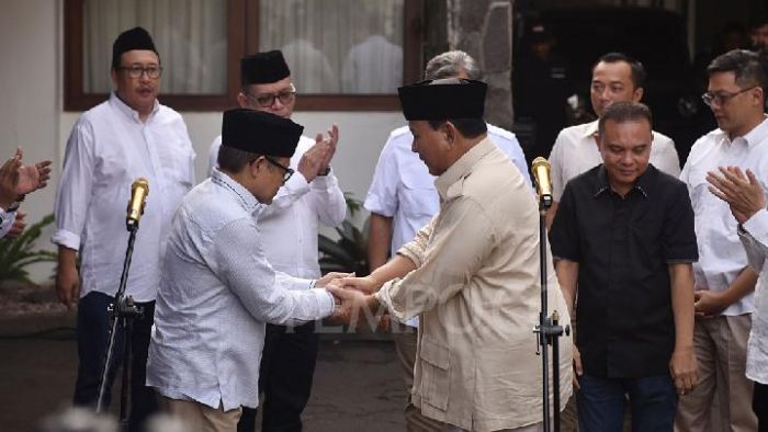 Cak Imin Diperkirakan Ikhlas pada Cawapres Pilihan Jokowi, PKB Tak Pernah Jadi Partai Oposisi Cak Imin Diperkirakan Ikhlas pada Cawapres Pilihan Jokowi, PKB Tak Pernah Jadi Partai Oposisi