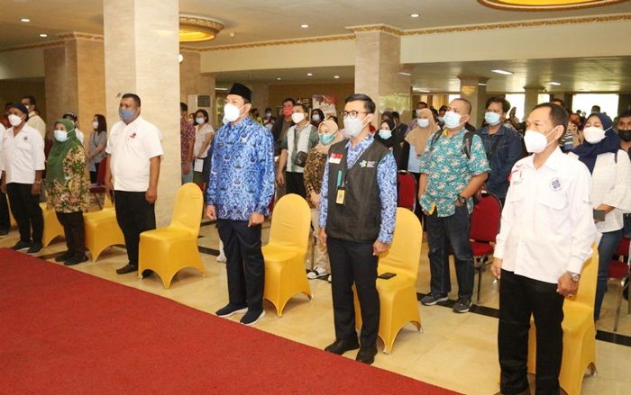 Seribu Pelaku Usaha Pariwisata di Sidoarjo Divaksin Covid-19 Tahap Dua Seribu Pelaku Usaha Pariwisata di Sidoarjo Divaksin Covid-19 Tahap Dua