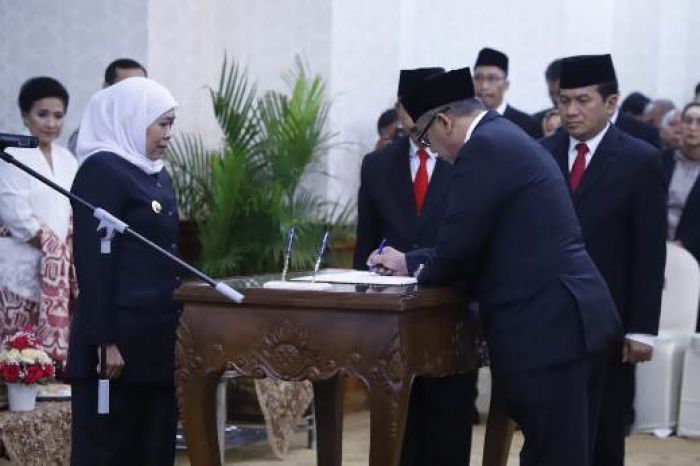Lantik Kaper BPKP Jatim, Gubernur Khofifah Minta Raih Maturitas SPIP dan APIP Level 4 Lantik Kaper BPKP Jatim, Gubernur Khofifah Minta Raih Maturitas SPIP dan APIP Level 4