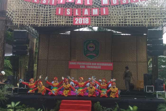 Pemkab Trenggalek Gelar Festival Musik Islami di Alun-alun Pemkab Trenggalek Gelar Festival Musik Islami di Alun-alun